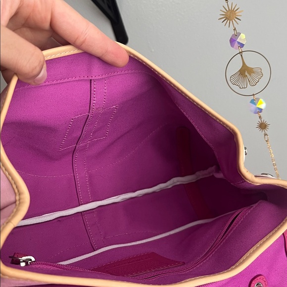 Coach Pink SoHo Handbag - Picture 14 of 17